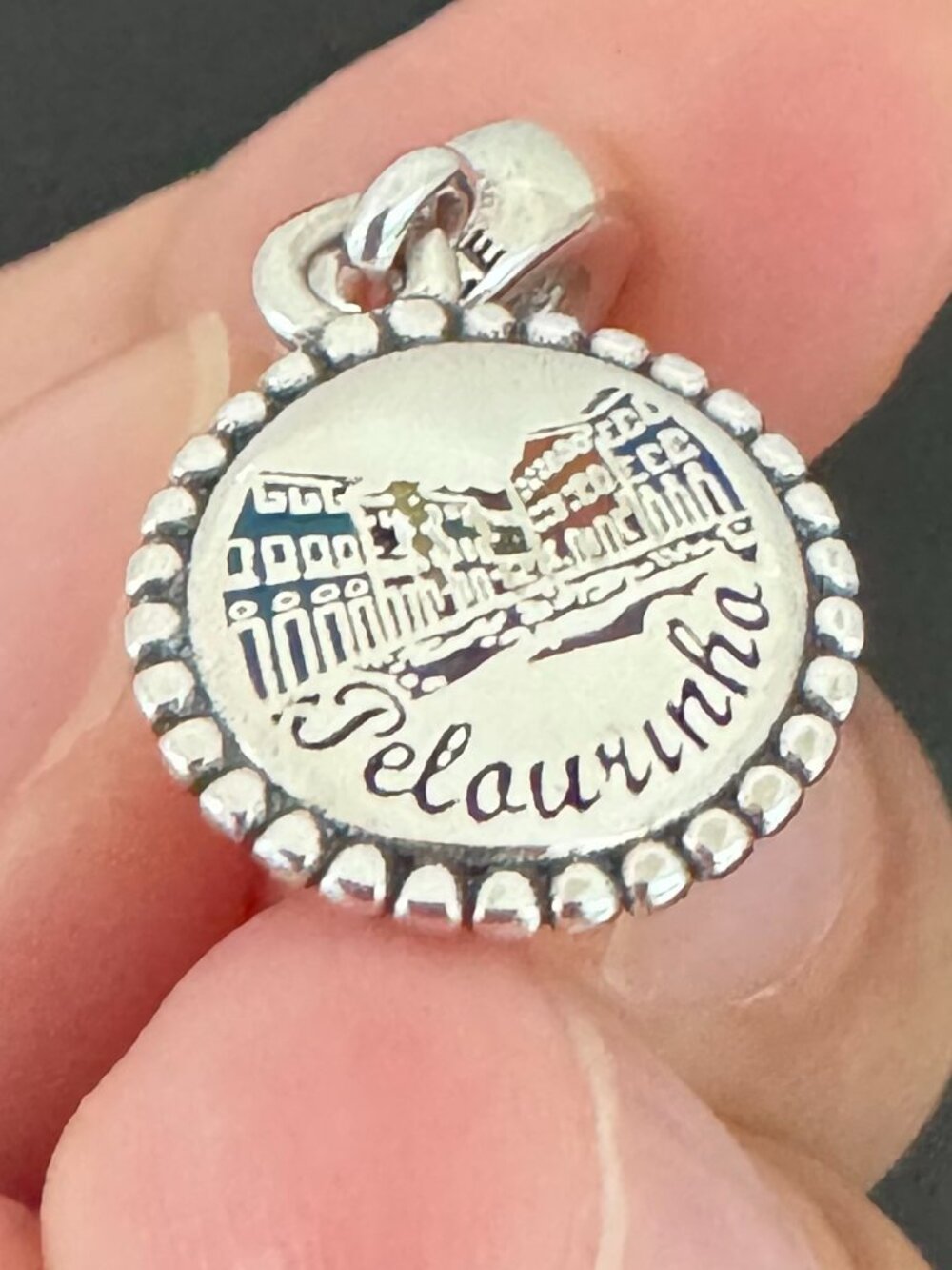 Pandora  Exclusive Charm